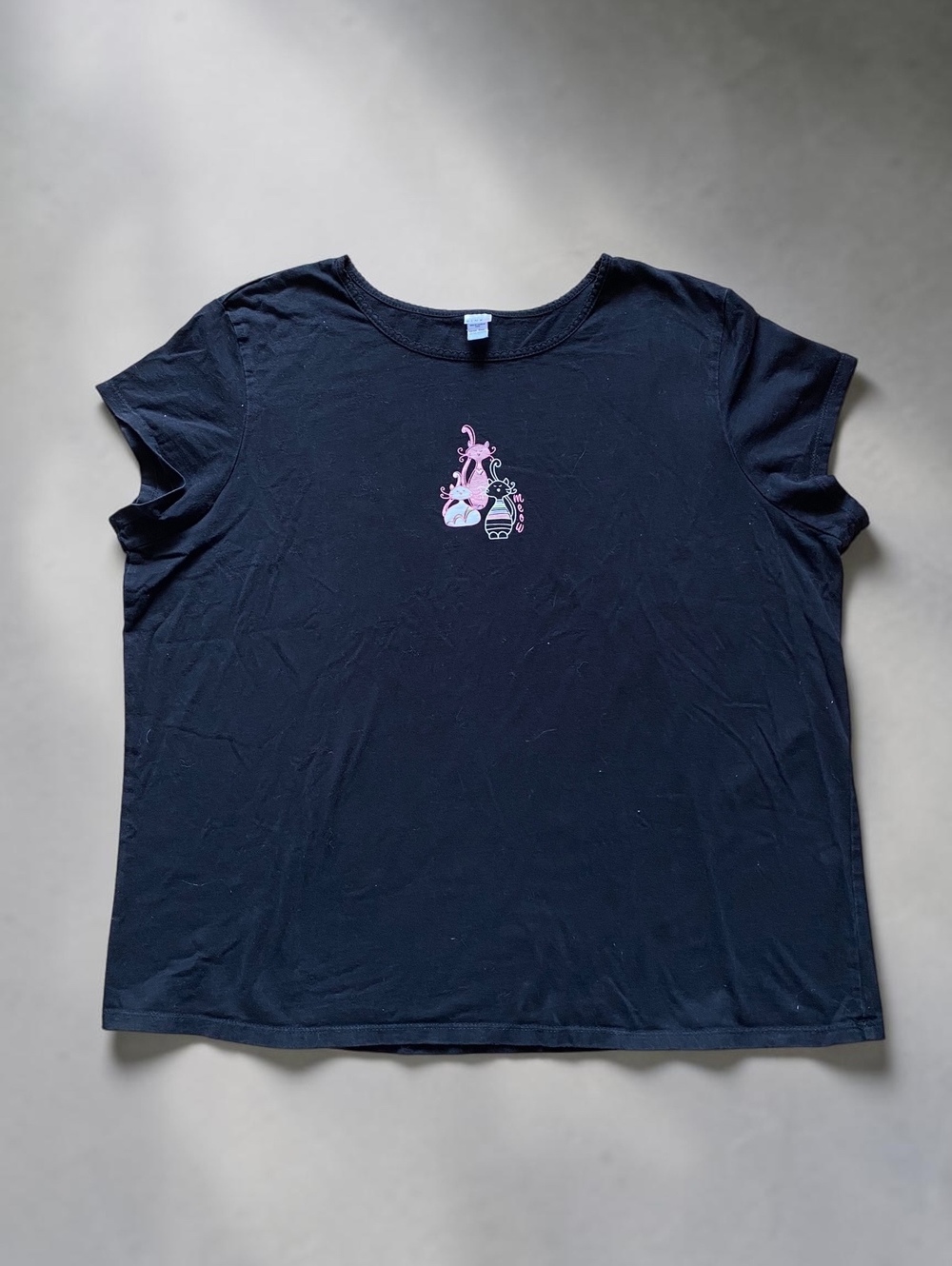 Pink K Womens T Shirt XL Black Cat Graphic Scoop Neck Picot Trim Cat Short Sleev